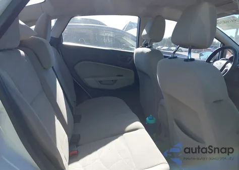 2018 Ford Fiesta Se z USA, uszkodzony, nr VIN 3FADP4BJ1JM108285